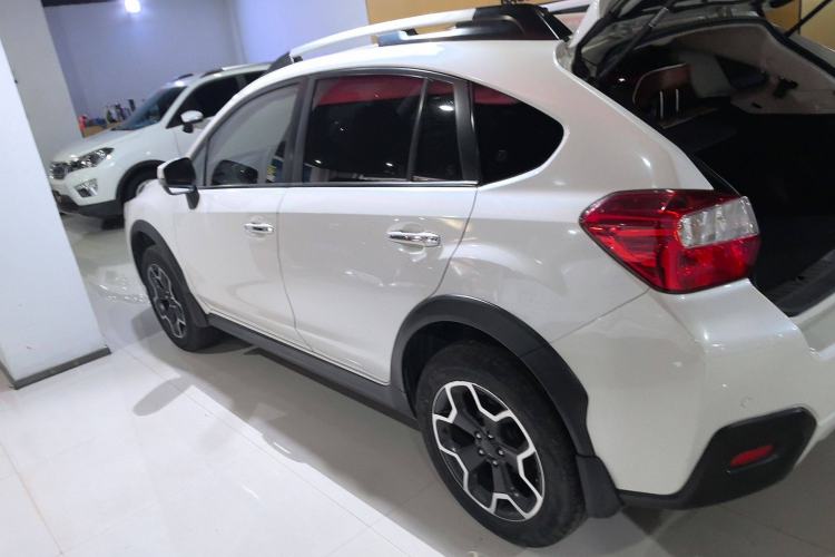 Used Subaru XV 2014 2.0i Comfort Edition Exterior 3