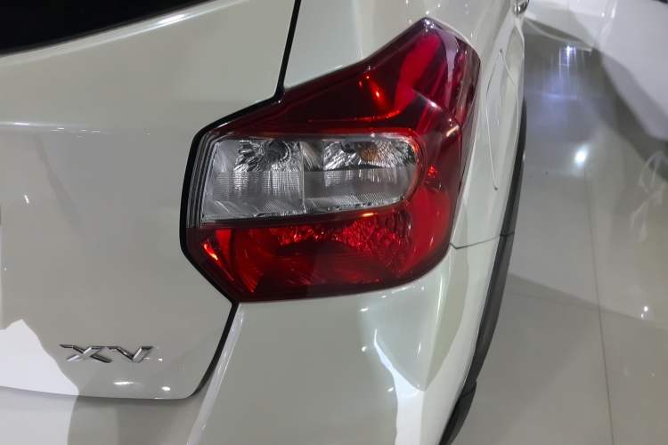 Used Subaru XV 2014 2.0i Comfort Edition Exterior 6