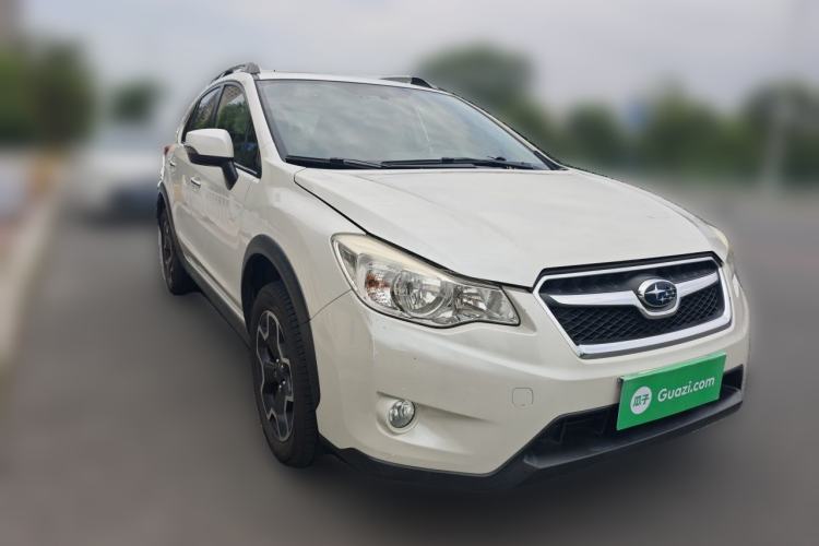 Used Subaru XV 2014 2.0i Elite Edition Front Right 45 Deg