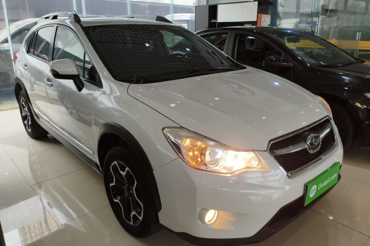 Used Subaru XV 2014 2.0i Elite Edition Front Right 45 Deg