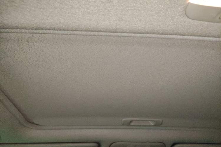 Used Subaru XV 2014 2.0i Comfort Edition Headliner