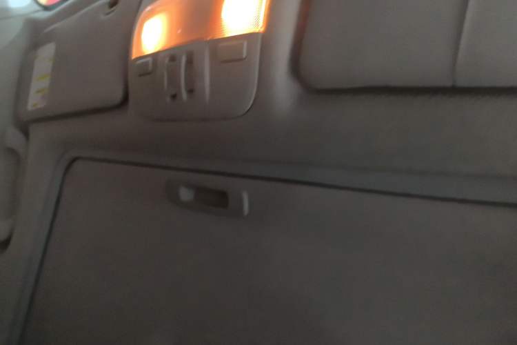 Used Subaru XV 2014 2.0i Comfort Edition Headliner