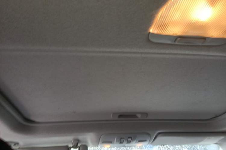 Used Subaru XV 2014 2.0i Comfort Edition Headliner