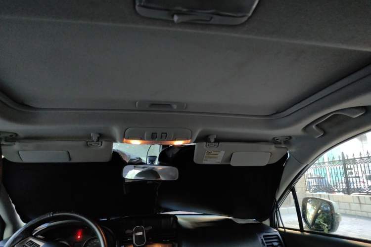 Used Subaru XV 2014 2.0i Elite Edition Headliner
