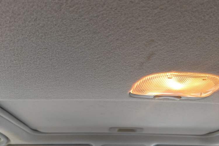 Used Subaru XV 2014 2.0i Comfort Edition Headliner