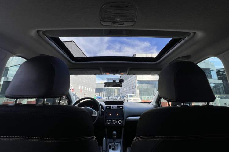 Used Subaru XV 2014 2.0i Comfort Edition Headliner