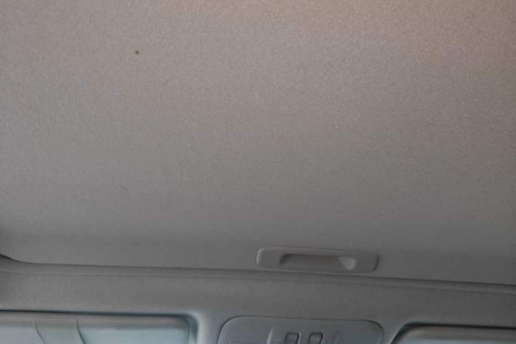 Used Subaru XV 2014 2.0i Comfort Edition Headliner