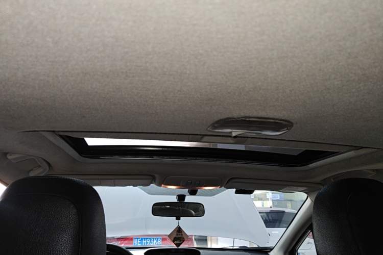Used Subaru XV 2014 2.0i Luxury Edition Headliner