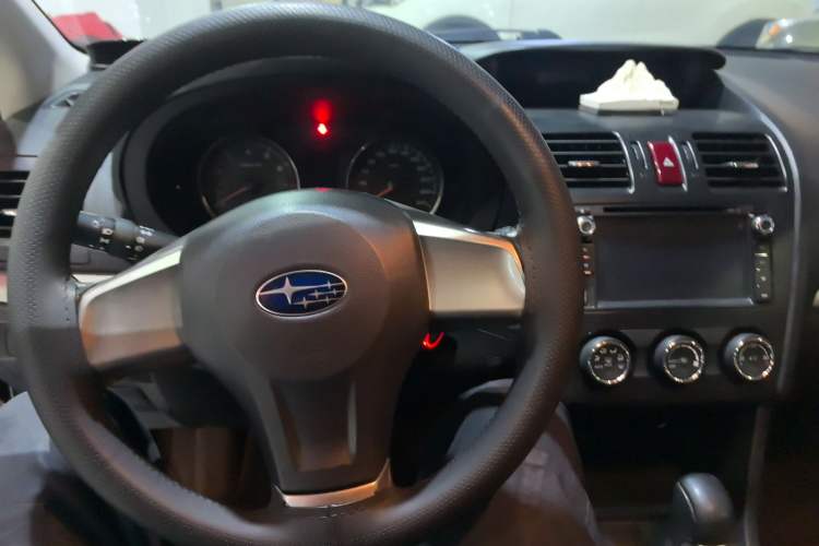 Used Subaru XV 2014 2.0i Comfort Edition Interior 2