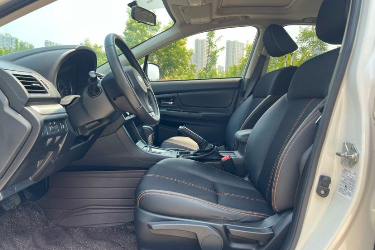 Used Subaru XV 2014 2.0i Comfort Edition Interior 7