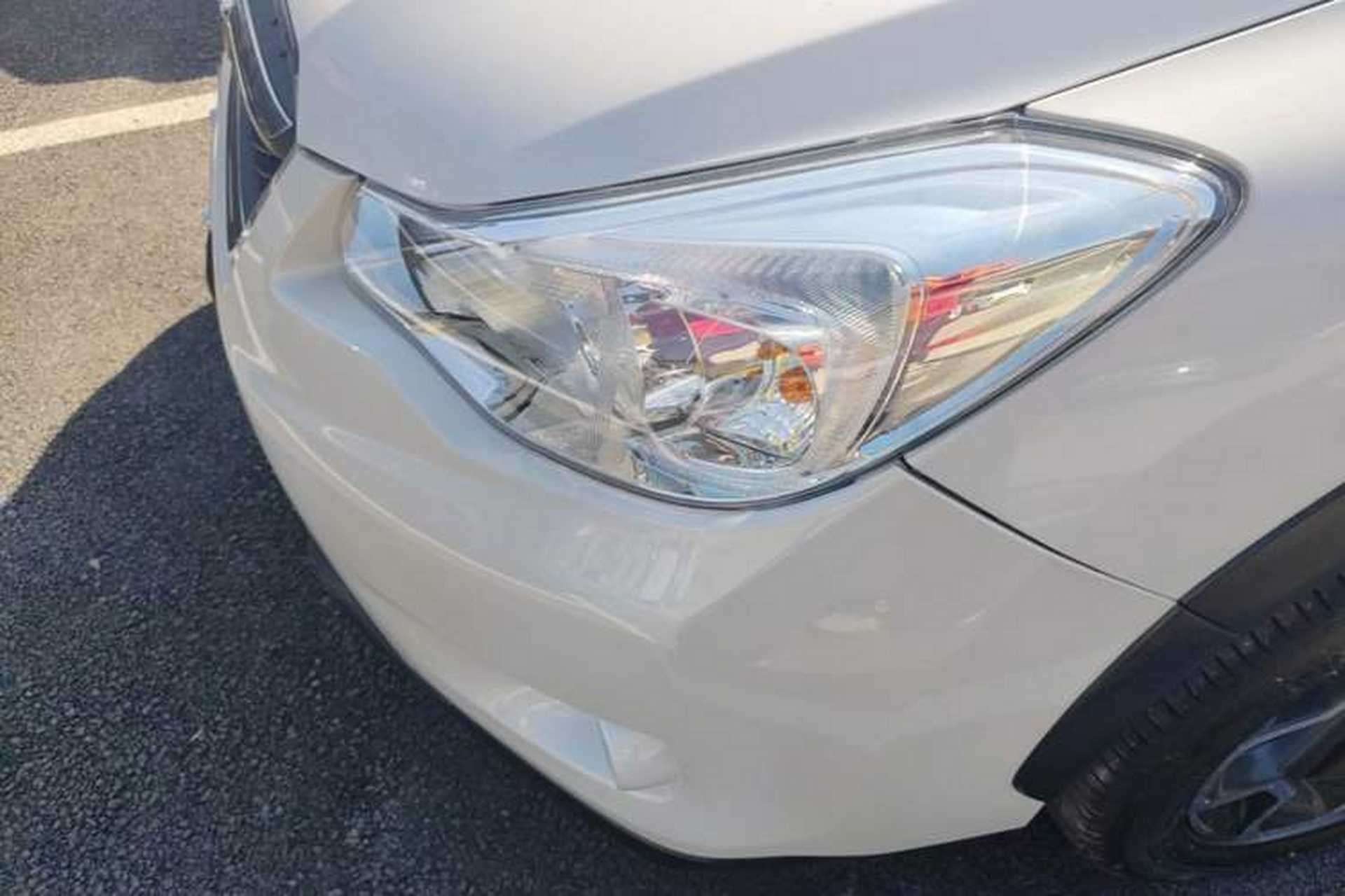 Used Subaru XV 2014 2.0i Comfort Edition Left Front Headlight