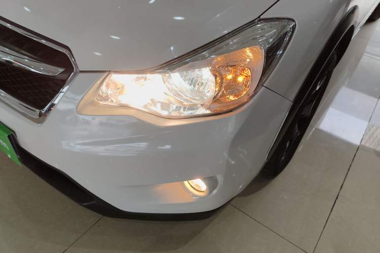 Used Subaru XV 2014 2.0i Elite Edition Left Front Headlight