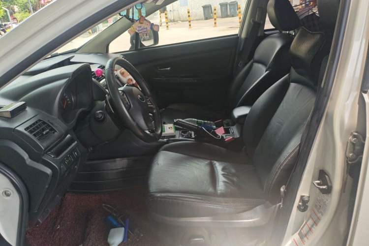 Used Subaru XV 2014 2.0i Elite Navigation Edition Left Front Seat