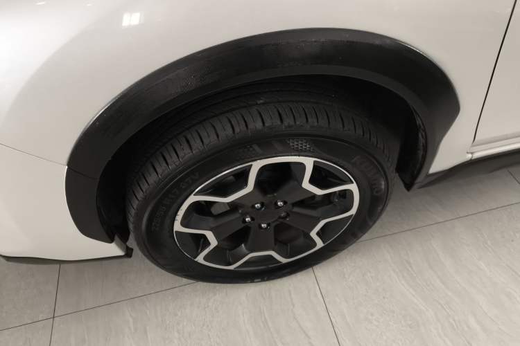 Used Subaru XV 2014 2.0i Luxury Edition Left Front Wheel Hub