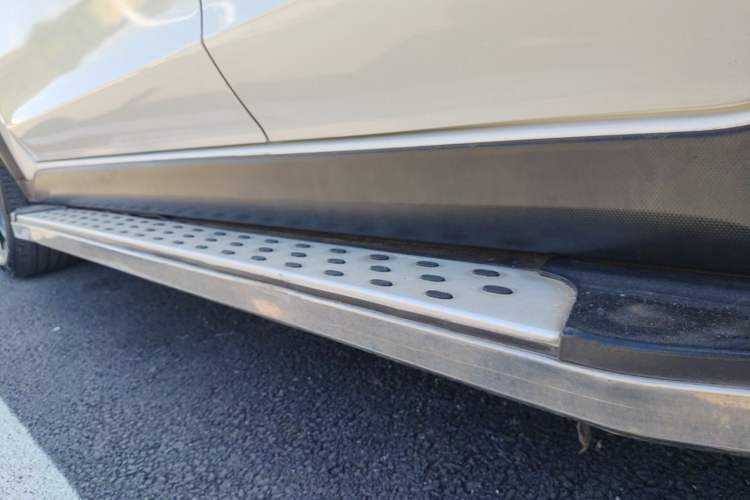 Used Subaru XV 2014 2.0i Comfort Edition Left Side Sill