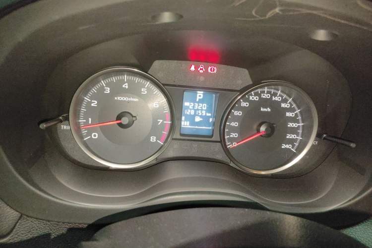 Used Subaru XV 2014 2.0i Comfort Edition Odometer Close Up