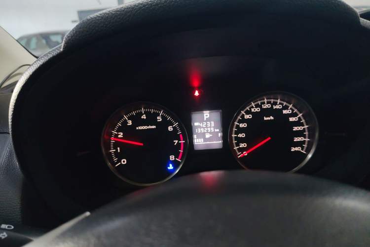 Used Subaru XV 2014 2.0i Luxury Edition Odometer Close Up