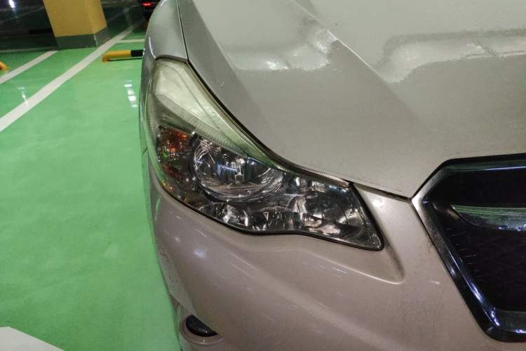 Used Subaru XV 2014 2.0i Comfort Edition Right Front Headlight