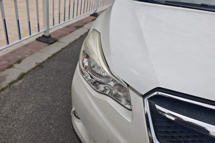 Used Subaru XV 2014 2.0i Elite Edition Right Front Headlight