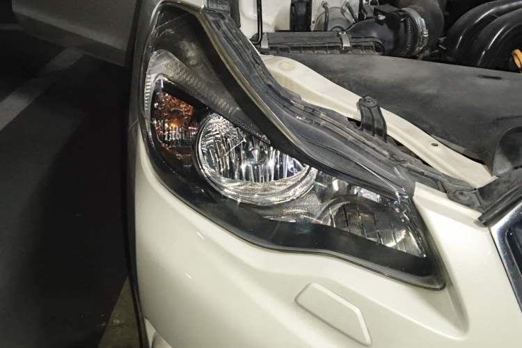 Used Subaru XV 2014 2.0i Luxury Edition Right Front Headlight
