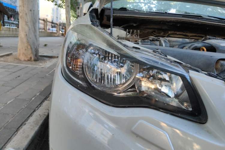 Used Subaru XV 2014 2.0i Elite Edition Right Front Headlight