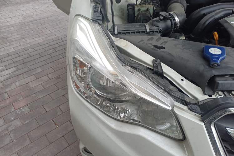 Used Subaru XV 2014 2.0i Elite Edition Right Front Headlight
