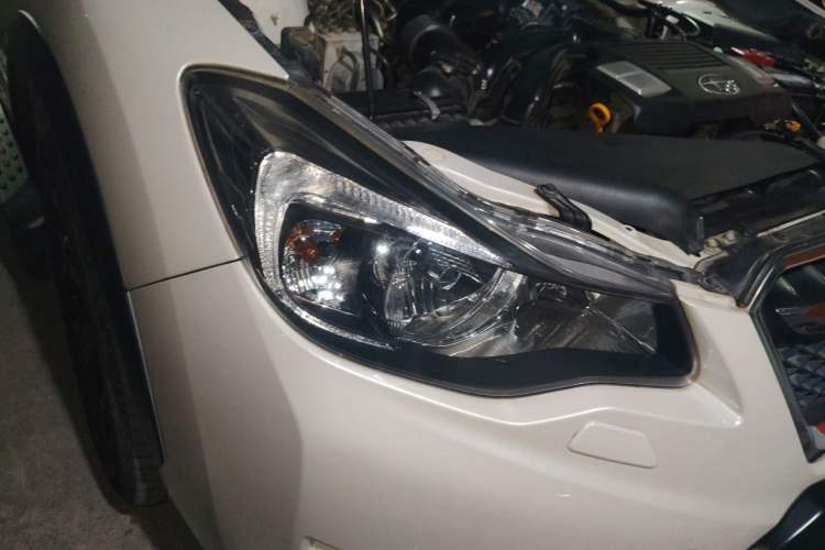 Used Subaru XV 2014 2.0i Luxury Navigation Edition Right Front Headlight