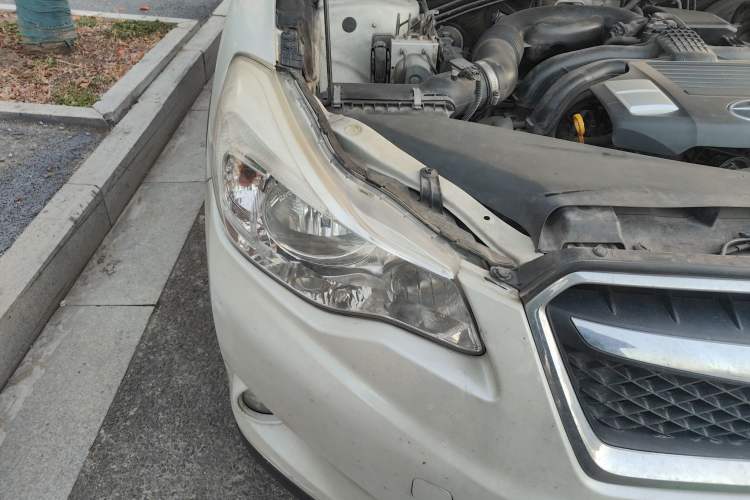 Used Subaru XV 2014 2.0i Elite Edition Right Front Headlight