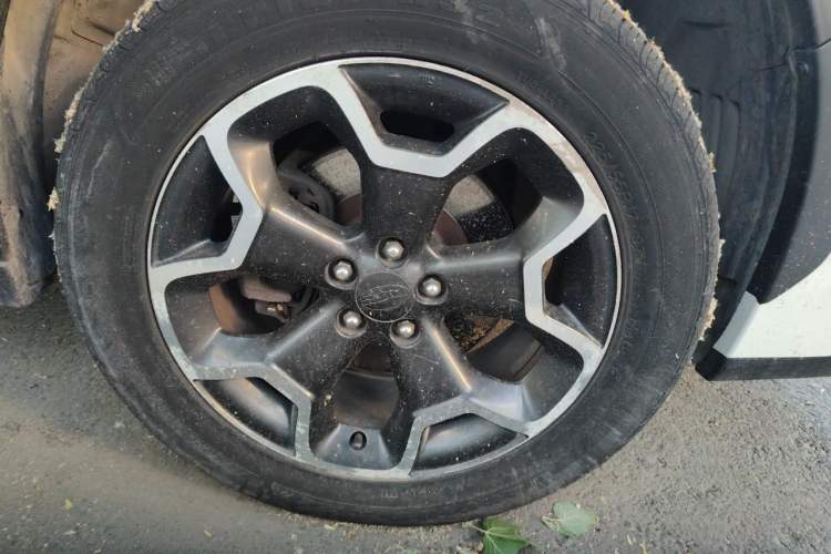 Used Subaru XV 2014 2.0i Elite Edition Right Front Wheel Hub