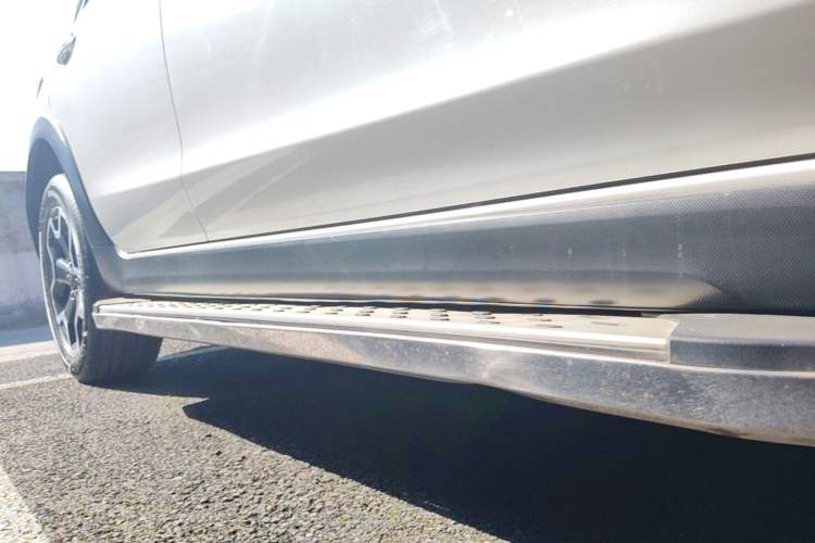 Used Subaru XV 2014 2.0i Comfort Edition Right Side Sill