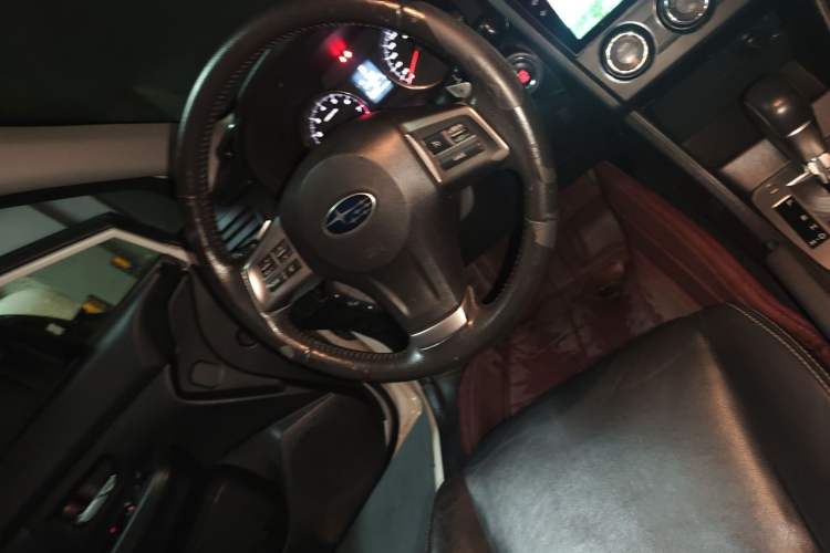 Used Subaru XV 2014 2.0i Luxury Edition Steering Wheel