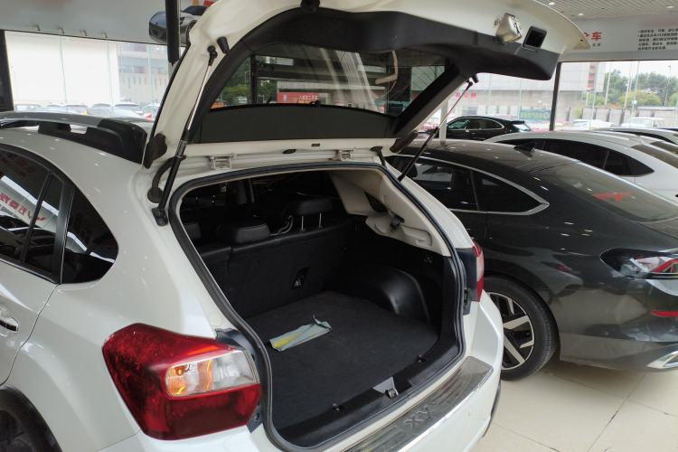 Used Subaru XV 2014 2.0i Elite Edition Trunk