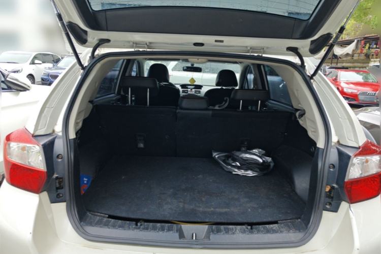 Used Subaru XV 2014 2.0i Comfort Edition Trunk