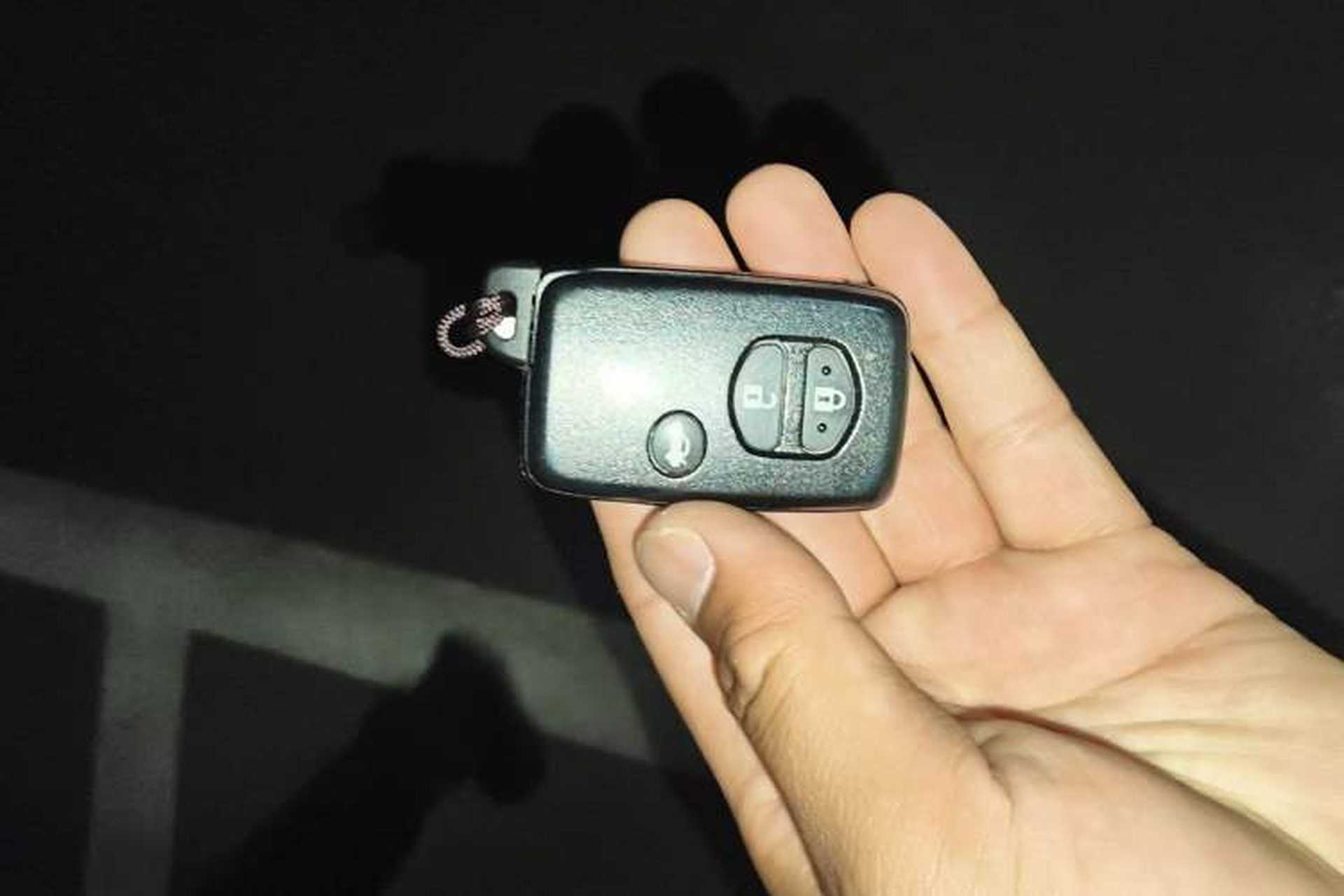 Used Subaru XV 2014 2.0i Luxury Edition Vehicle Key