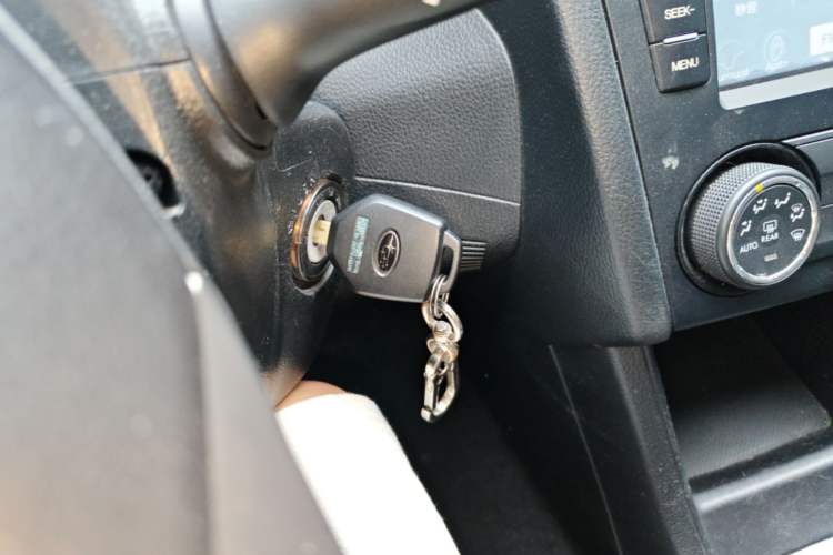 Used Subaru XV 2014 2.0i Comfort Edition Vehicle Key