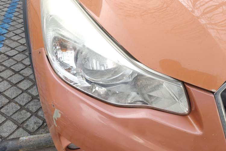 Used Subaru XV 2014 2.0i Comfort Edition Right Front Headlight