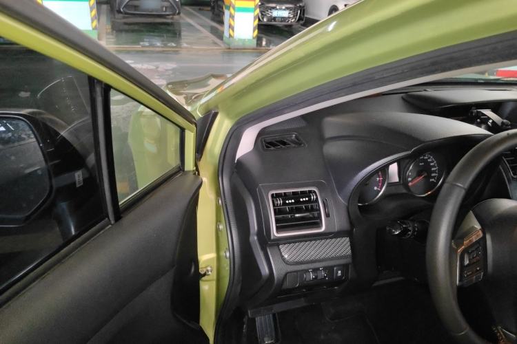 Used Subaru XV 2015 2.0i Special Edition Sport Model Driver Seat