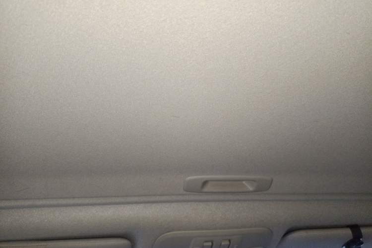 Used Subaru XV 2015 2.0i Special Edition Sport Model Headliner