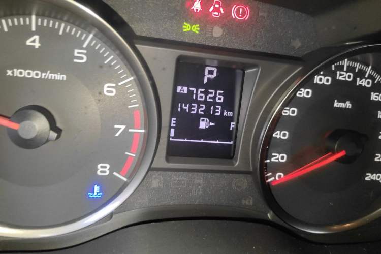 Used Subaru XV 2015 2.0i Special Edition Sport Model Odometer Close Up