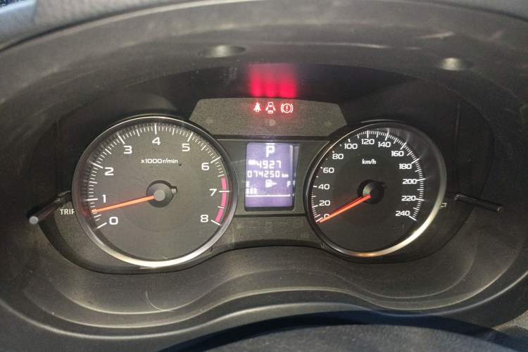 Used Subaru XV 2015 2.0i Special Edition Sport Model Odometer Close Up