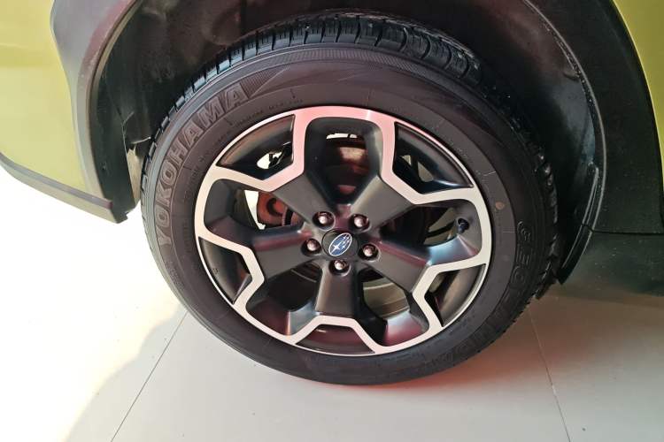 Used Subaru XV 2015 2.0i Special Edition Sport Model Right Rear Wheel Hub