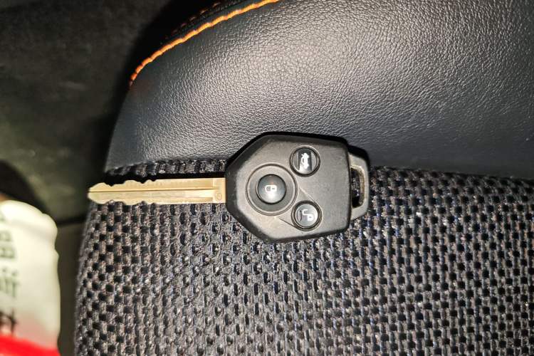 Used Subaru XV 2015 2.0i Special Edition Sport Model Vehicle Key