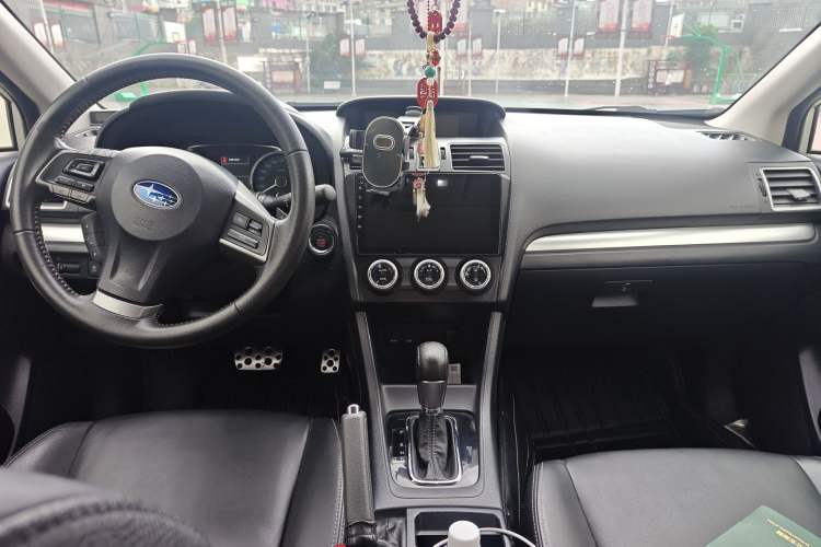 Used Subaru XV 2015 2.0i Luxury Edition Center Console