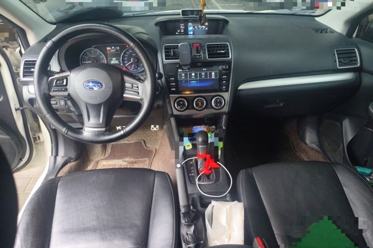 Used Subaru XV 2015 2.0i Luxury Edition Center Console