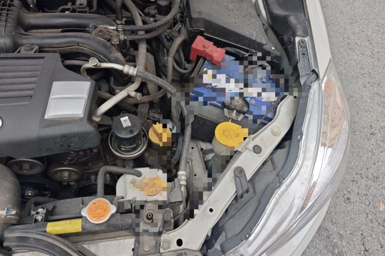 Used Subaru XV 2015 2.0i Special Edition Sport Model Engine Bay Left