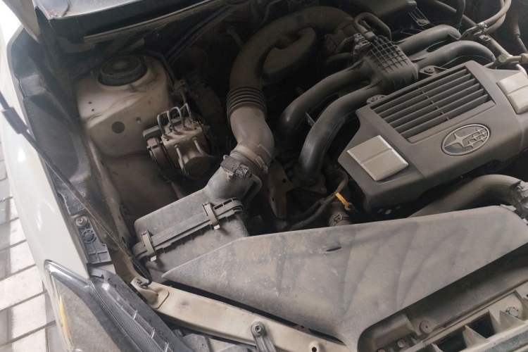 Used Subaru XV 2015 2.0i Luxury Edition Engine Bay Right