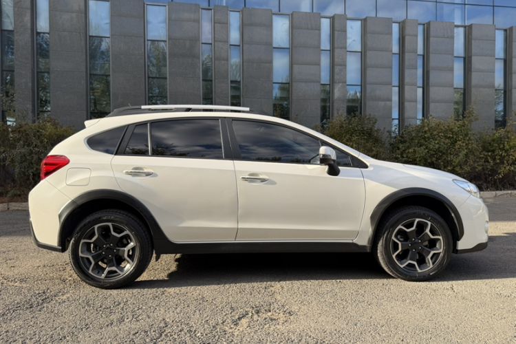 Used Subaru XV 2015 2.0i Elite Edition Exterior 3