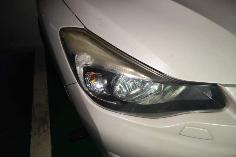 Used Subaru XV 2015 2.0i Luxury Edition Exterior 6