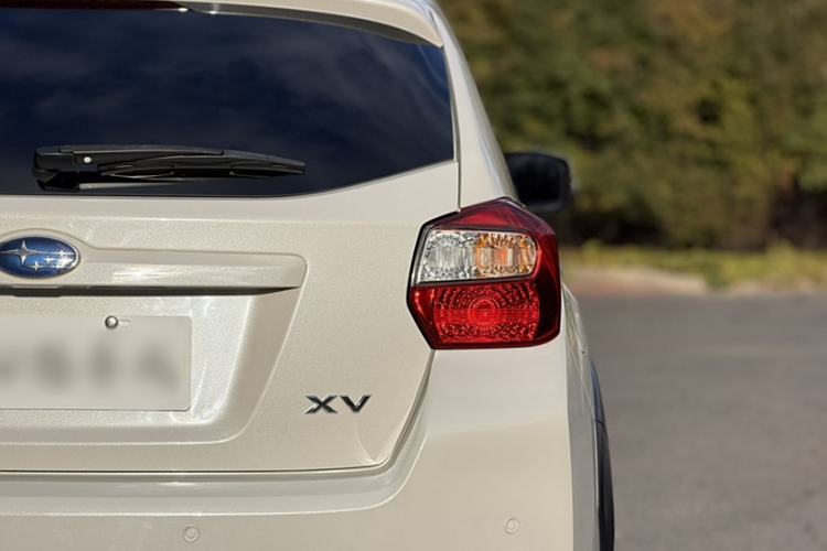 Used Subaru XV 2015 2.0i Elite Edition Exterior 7
