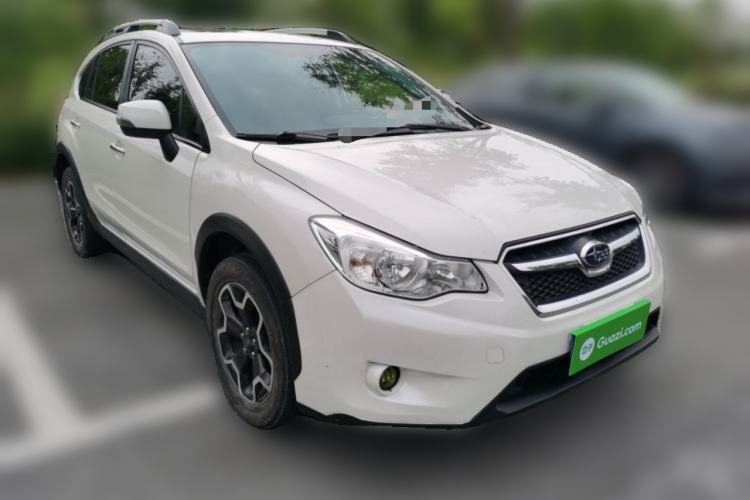 Used Subaru XV 2015 2.0i Elite Edition Front Right 45 Deg